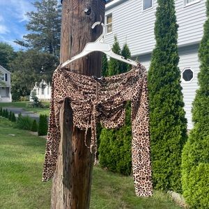 stretchy leopard print crop mesh top